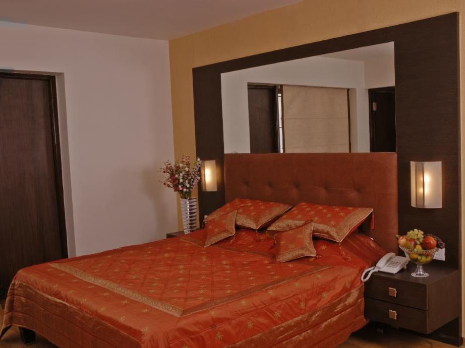 Arpanaa Hotel Tiruvannāmalai Zewnętrze zdjęcie