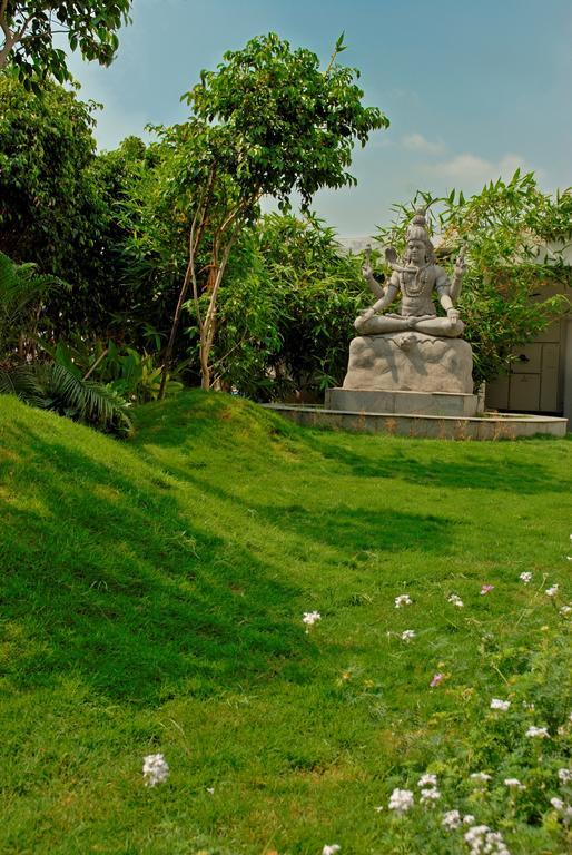 Arpanaa Hotel Tiruvannāmalai Zewnętrze zdjęcie